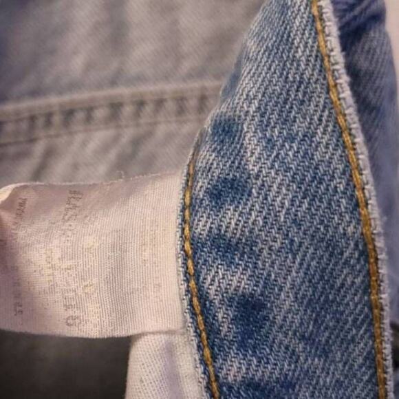 Lee Faded Denim Jeans Tag Worn Measure 35.5 x 28.5 Straight Leg Light Blue Wash - Picture 9 of 9